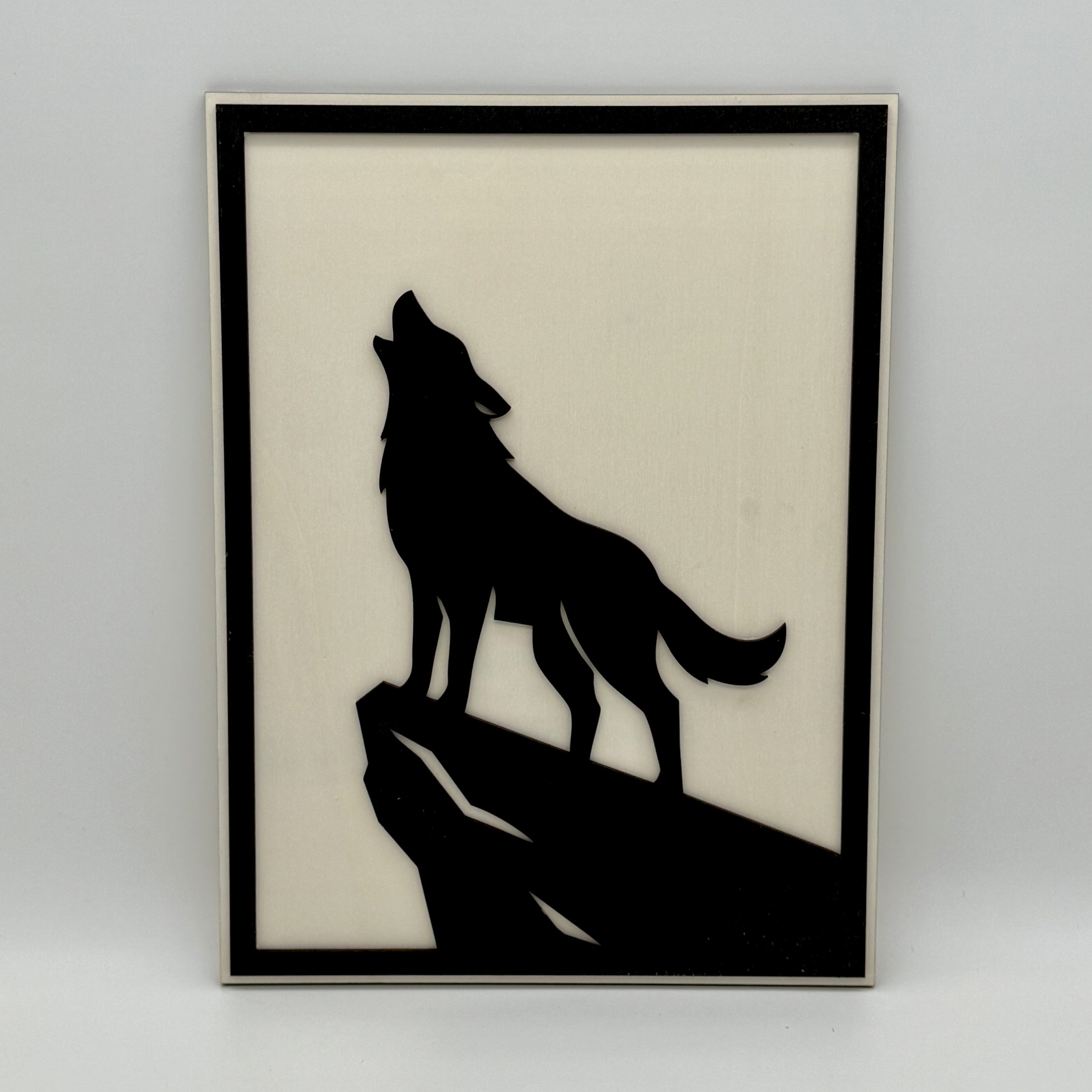 Tableau en bois - relief - Loup Hurlant
